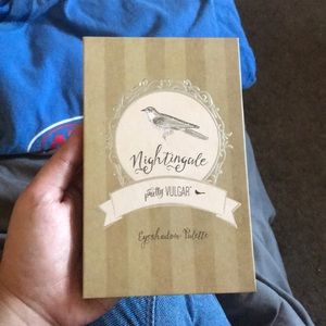 Pretty Vulgar eyeshadow palette